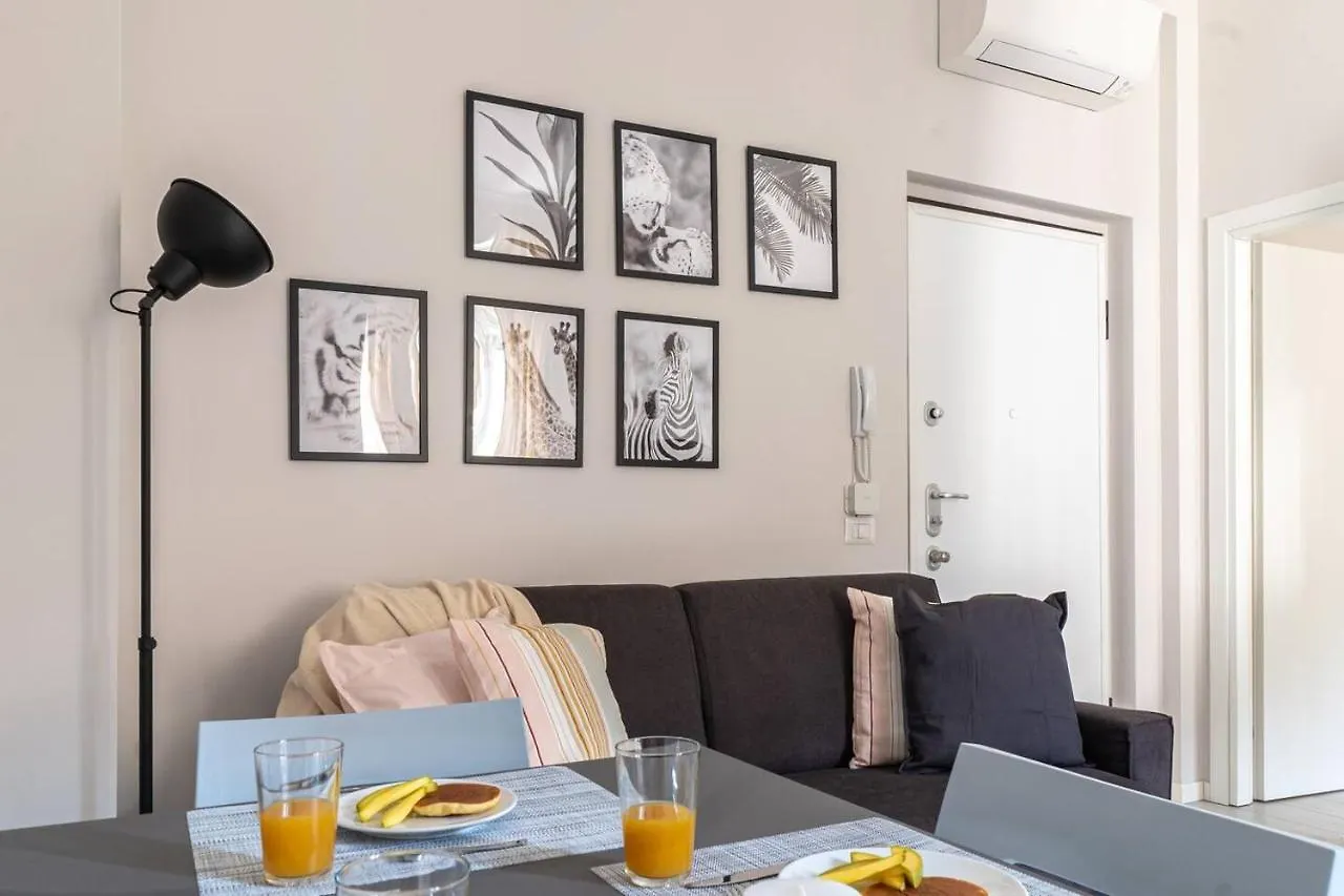 Easylife - Accogliente Residenza A Due Passi Dal Duomo Apartment Milan